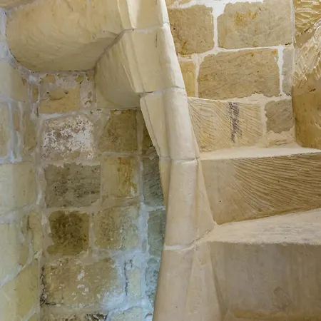 7 - Solo Traveler By Solea 3*