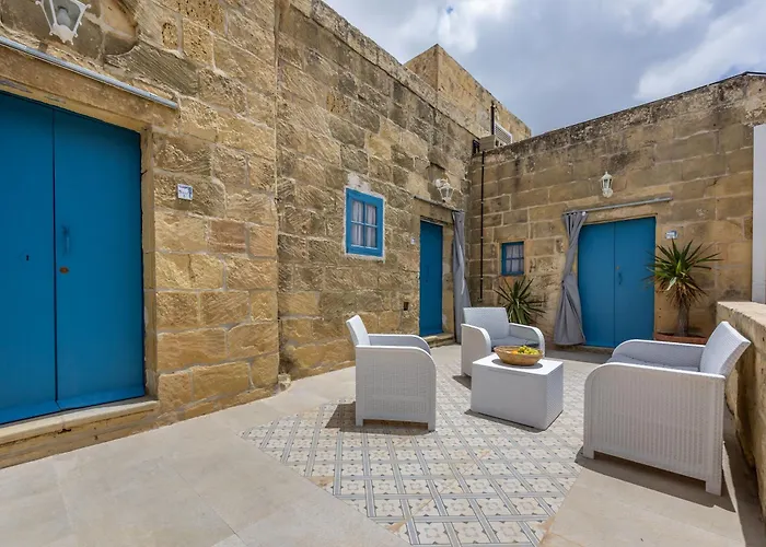 7 - Solo Traveler By Solea 3*