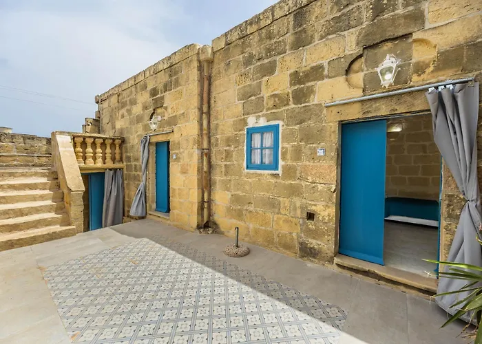 7 - Solo Traveler By Solea Vendégház Għarb